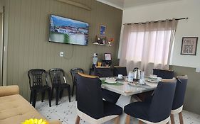 Apartamento grande na casa 68